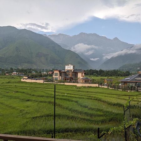 Osho Himalayas Wellness Resort Kangra Exterior foto