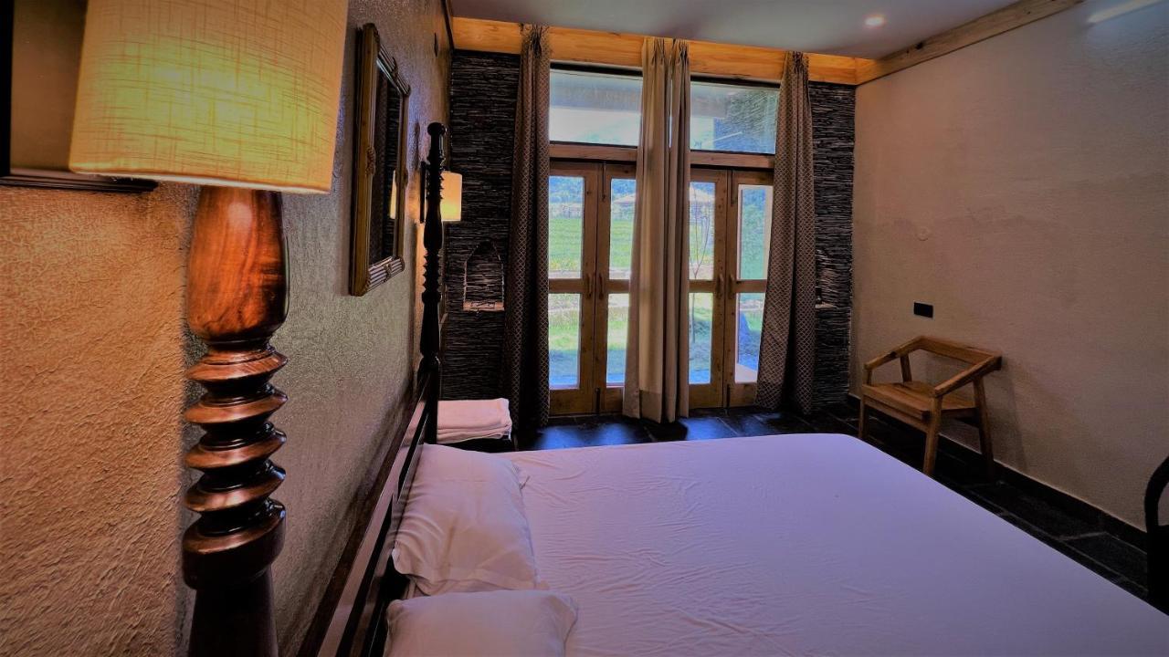 Osho Himalayas Wellness Resort Kangra Exterior foto